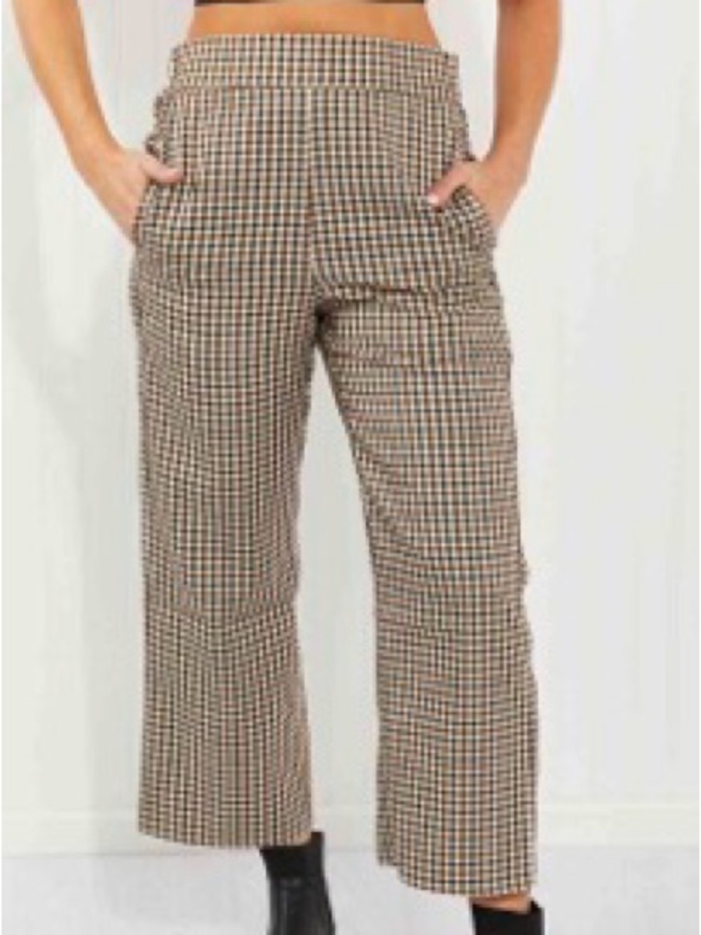 Houndstooth Plaid Gingham Straight-Leg Pants in Black & Cream